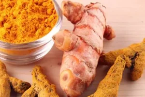 فوائد الكركم الطبية والجمالية