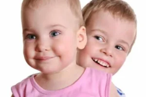 كيف تصبح الأم صديقة لأولادها