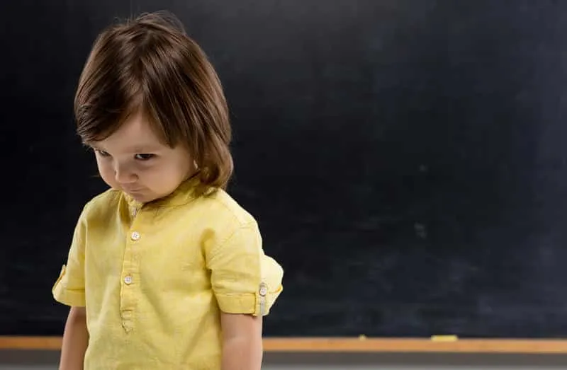 الخجل عند الاطفال